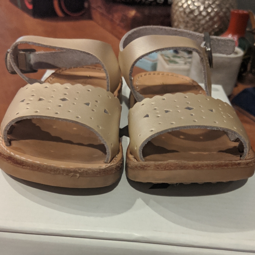 Freshly picked toddler girl sandals